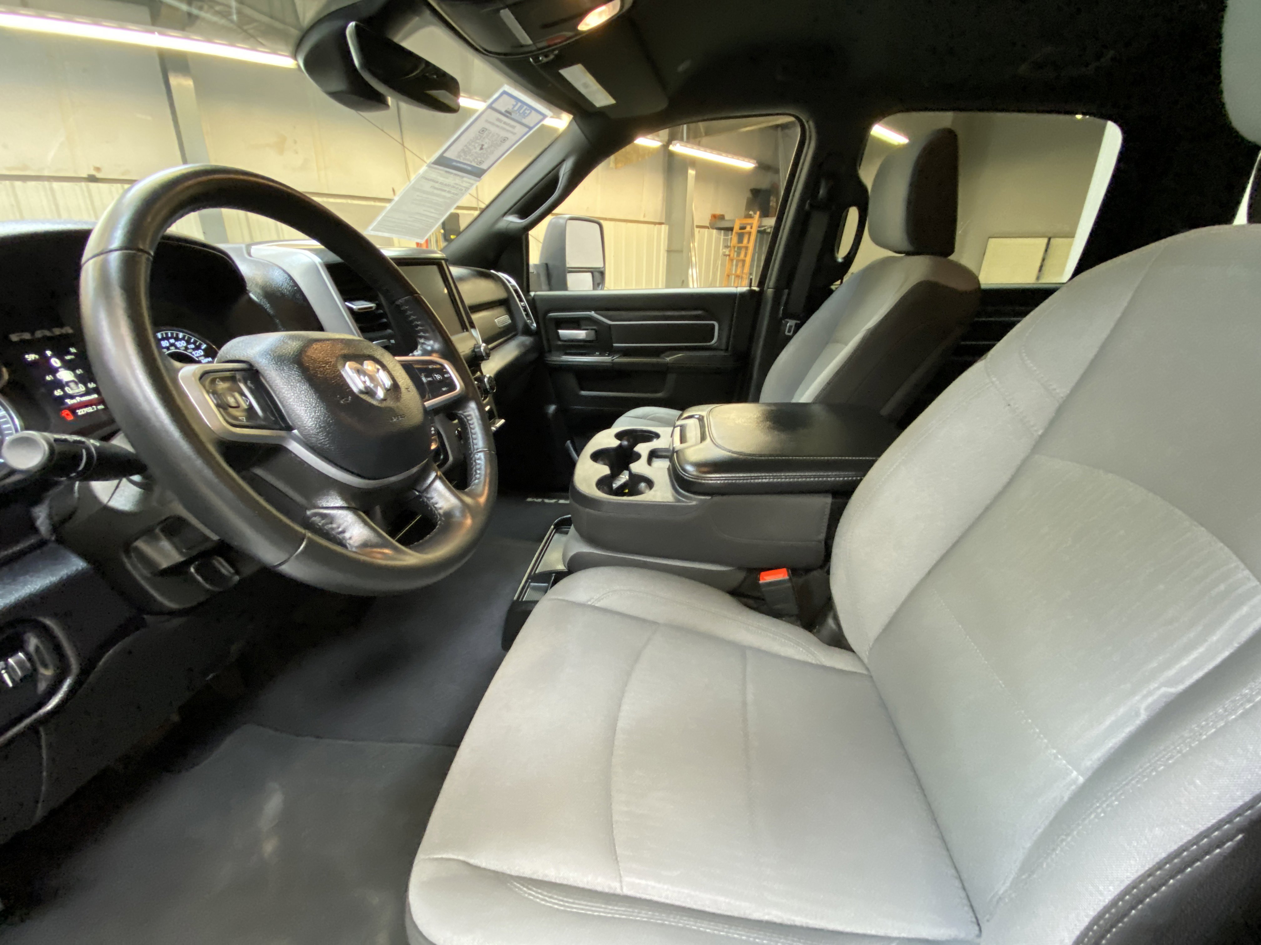 Used 2024 RAM 2500 Big Horn w/ Bed Utility Group image 23