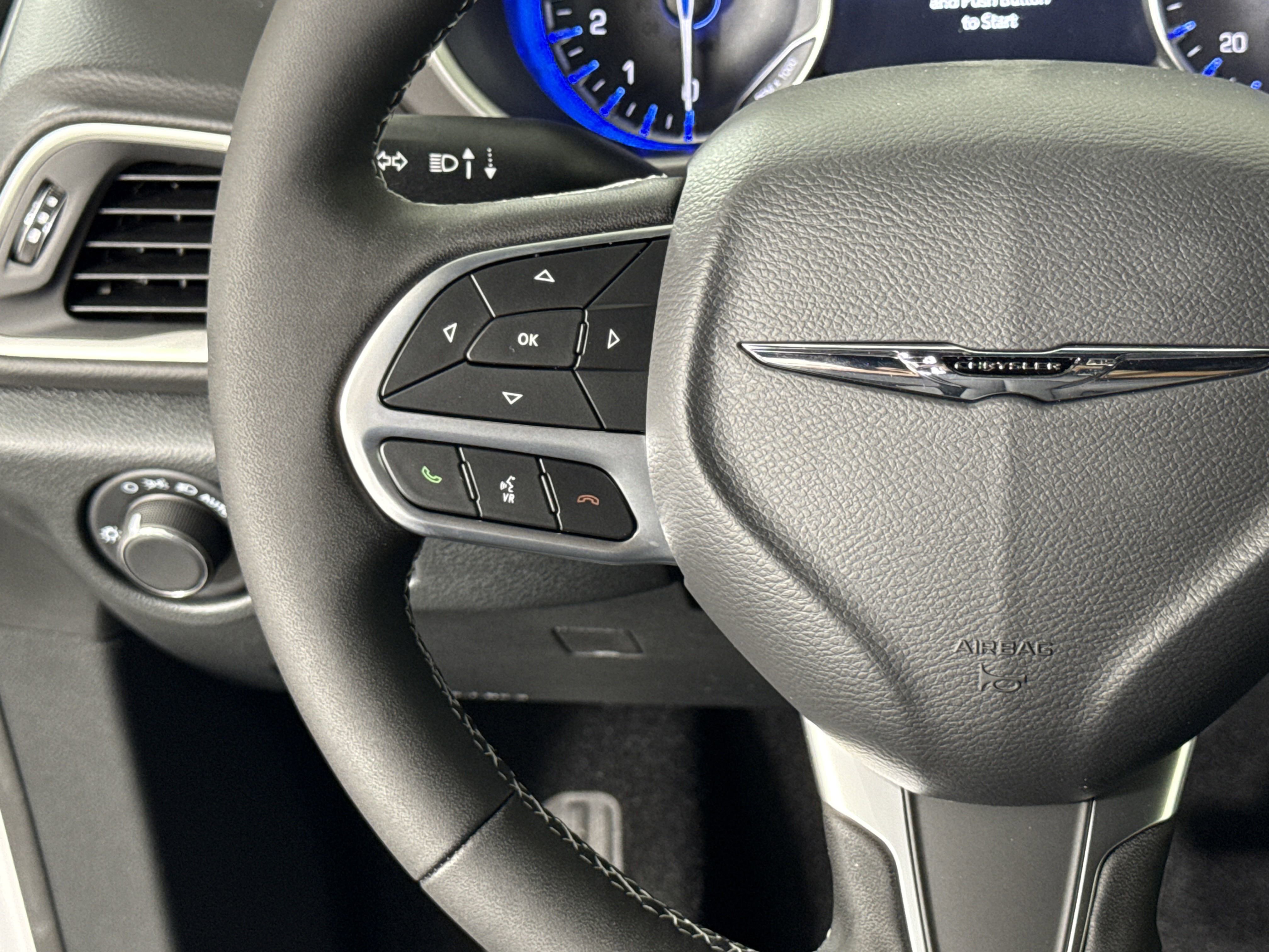 New 2026 Chrysler Voyager LX image 17