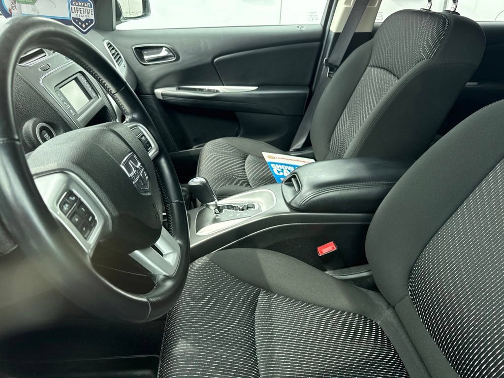 Used 2020 Dodge Journey SE w/ SE Popular Equipment Group FWD image 12