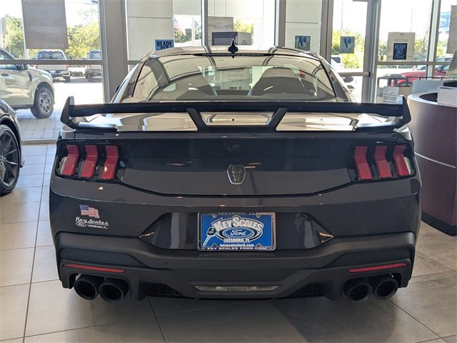 New 2025 Ford Mustang Dark Horse image 5