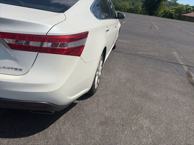 Used 2015 Toyota Avalon Limited FWD image 6