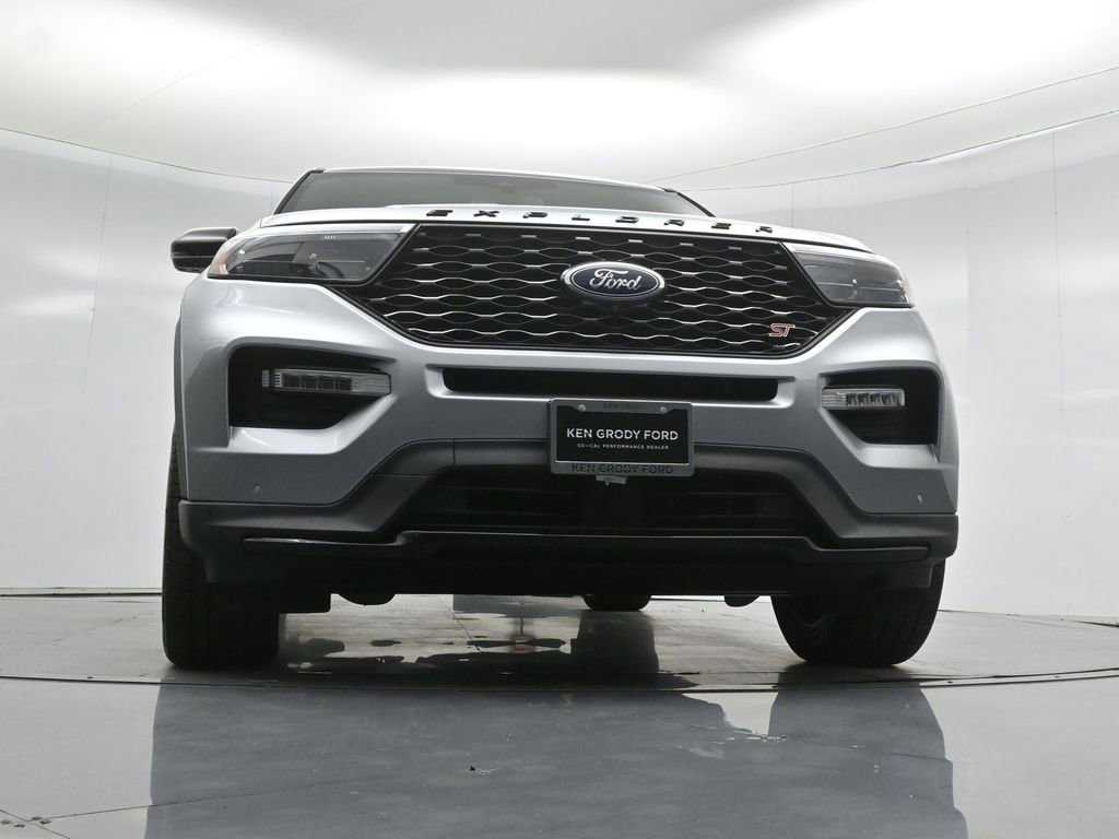 Certified 2022 Ford Explorer ST w/ Equipment Group 401A image 48