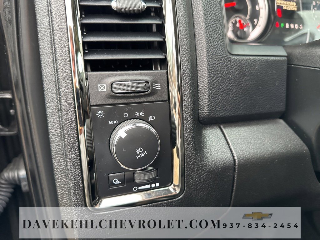 Used 2018 RAM 2500 Big Horn w/ Sport Appearance Group image 11