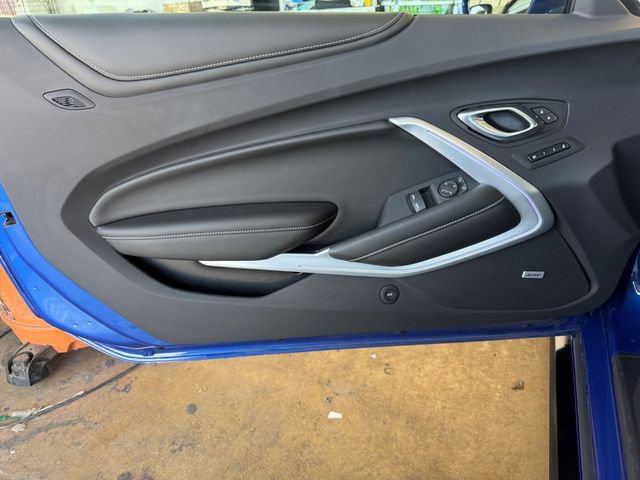 Used 2023 Chevrolet Camaro SS RWD image 4