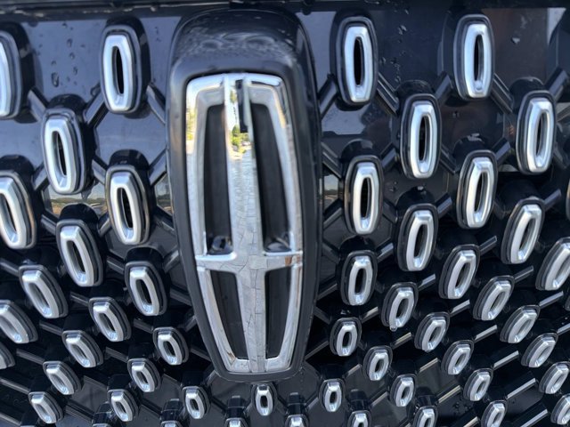 New 2026 Lincoln Aviator 2WD image 7