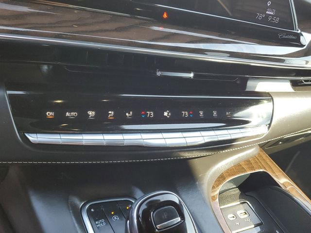 Used 2022 Cadillac Escalade Sport Platinum w/ LPO, ONYX Package image 22