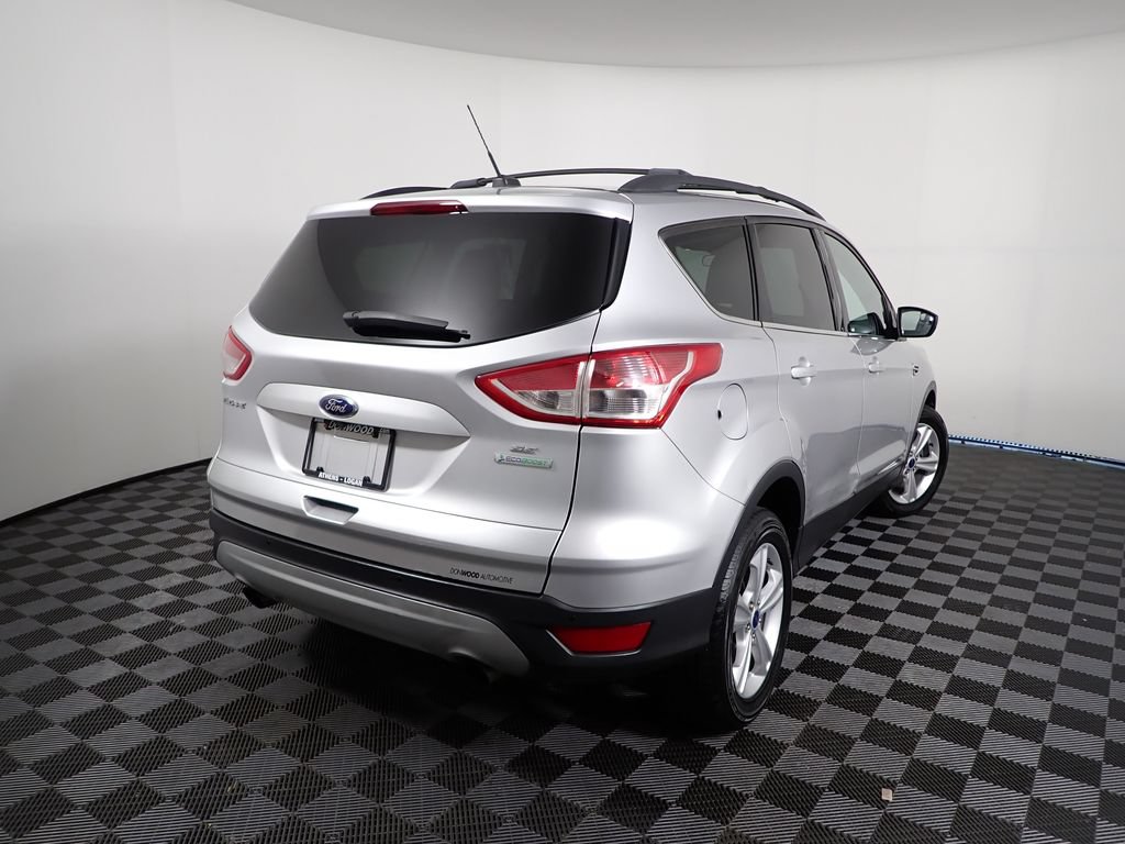 Used 2016 Ford Escape SE w/ Equipment Group 201A FWD image 15
