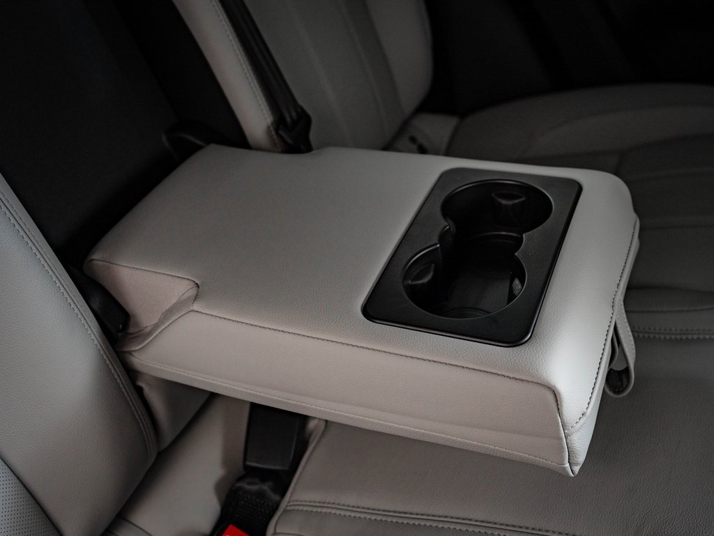 Certified 2026 Land Rover Range Rover Evoque S image 42