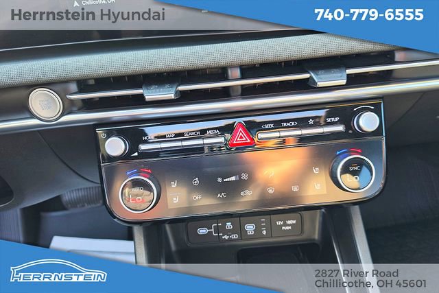 Used 2025 Hyundai Santa Cruz Limited image 22