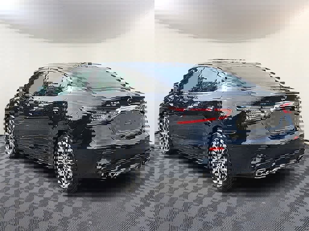 Used 2023 Nissan Maxima Platinum w/ Sport Mat Group image 5