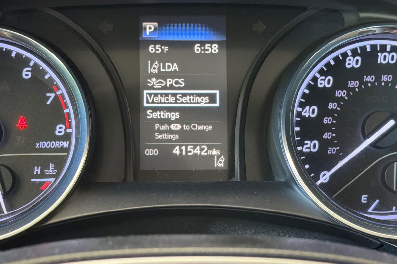 Used 2019 Toyota Camry SE FWD image 26