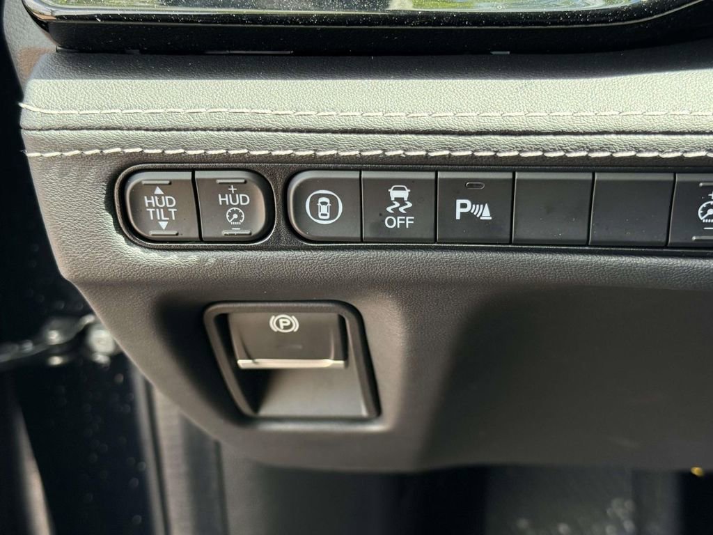 Certified 2026 Acura MDX SH-AWD w/ Advance Package image 28