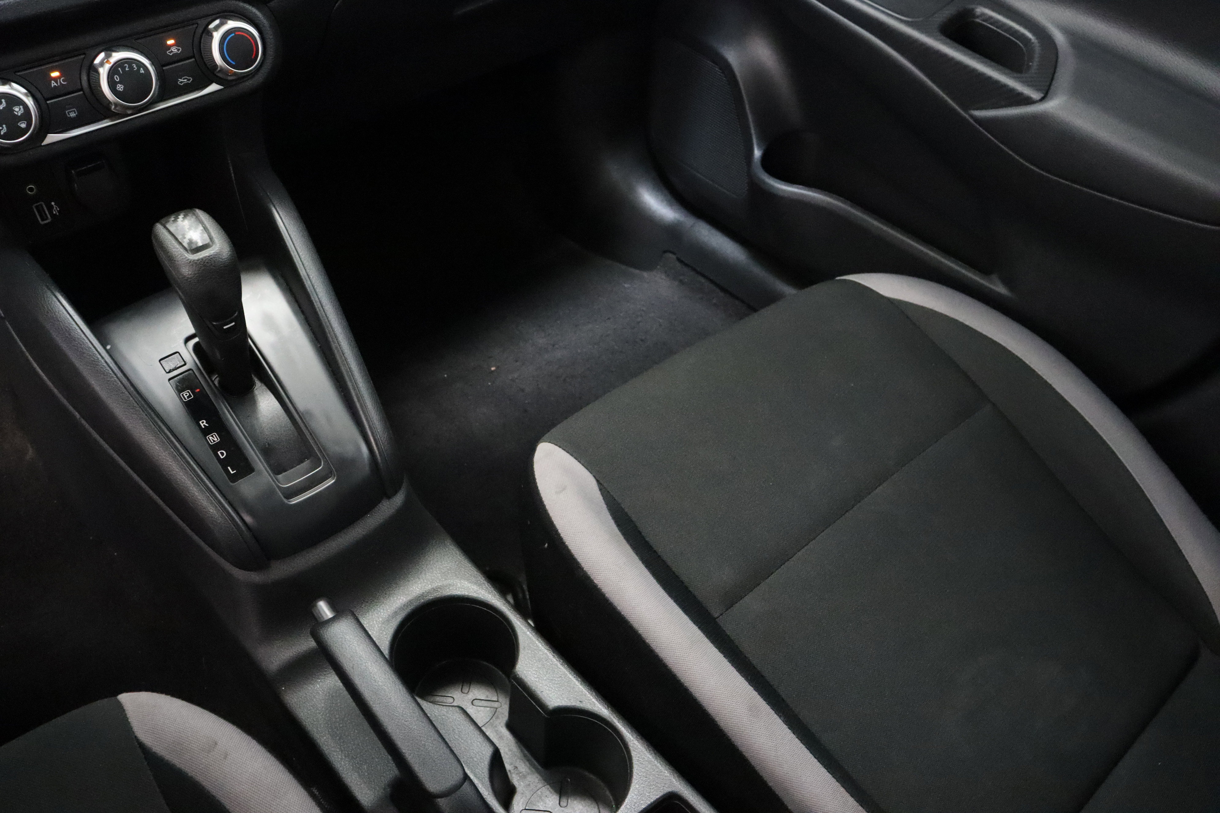 Used 2025 Nissan Versa S w/ Trunk Package FWD image 16