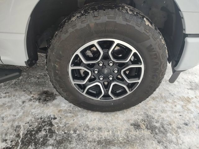 Certified 2022 Ford F150 XLT w/ Equipment Group 302A High image 9