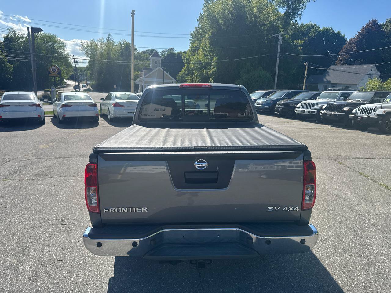 Used 2019 Nissan Frontier SV w/ Value Truck Package AWD/4WD image 10