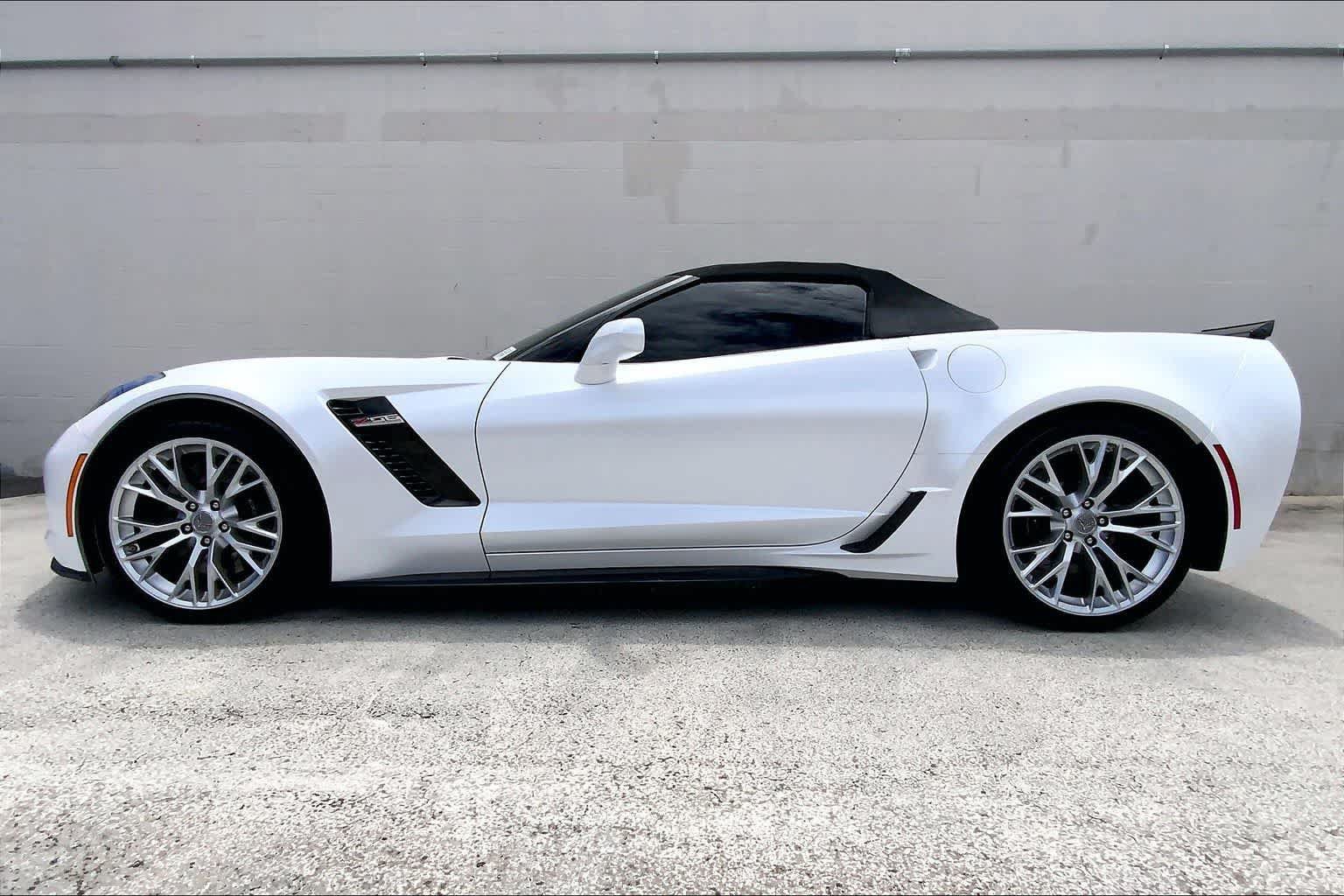 Used 2018 Chevrolet Corvette Z06 w/ Battery Protection Package RWD image 3