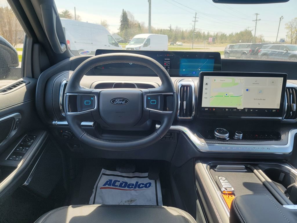 New 2026 Ford Expedition Platinum w/ Stealth Performance Package AWD/4WD image 12