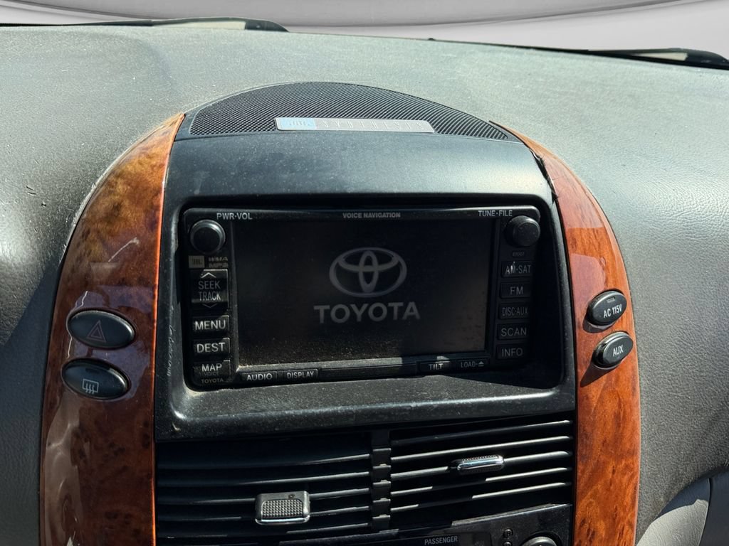 Used 2008 Toyota Sienna XLE FWD image 26
