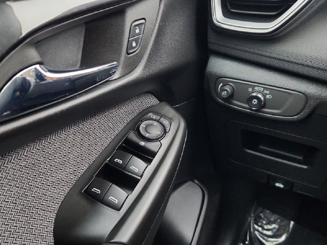 Used 2025 Chevrolet TrailBlazer LT AWD/4WD image 33