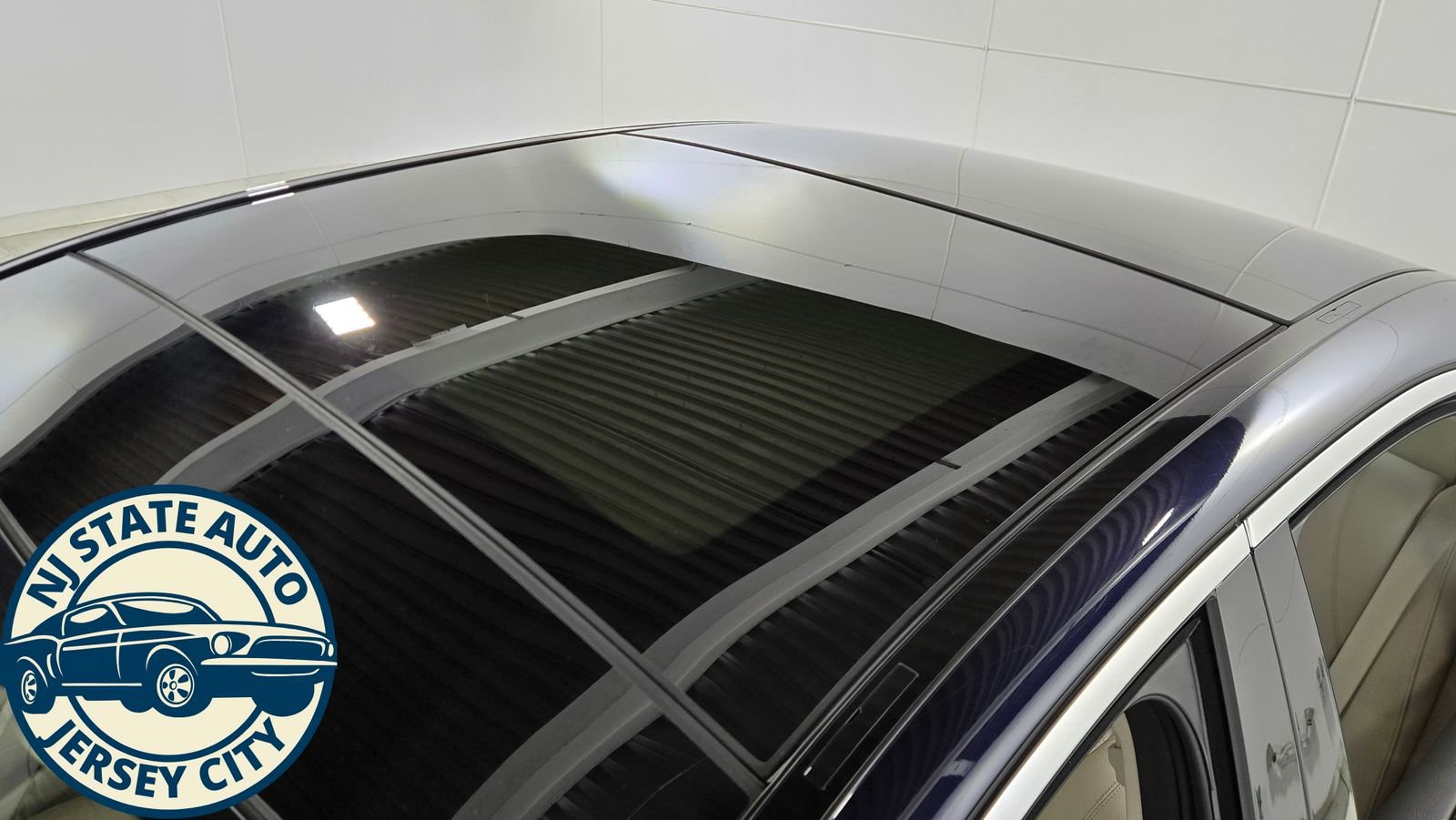 Used 2019 Mercedes-Benz E 450 4MATIC Sedan w/ Premium Package image 9