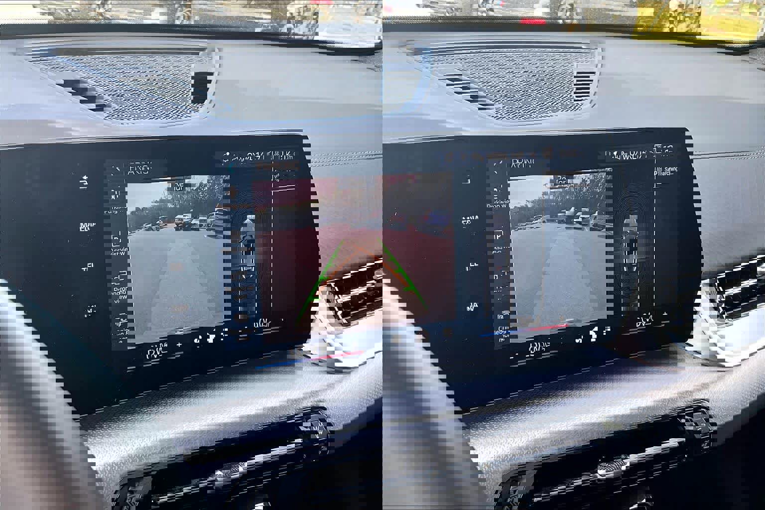 Certified 2025 BMW X2 xDrive28i image 31