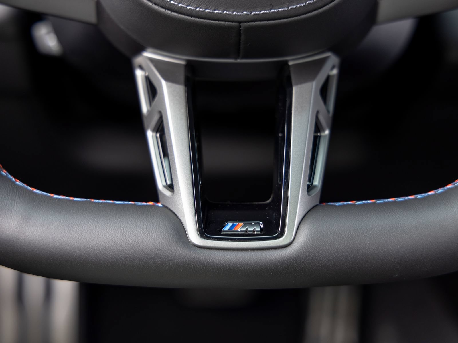 Used 2026 BMW M5 Touring AWD/4WD image 35