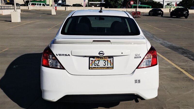 Used 2018 Nissan Versa SV w/ SV Special Edition Package FWD image 8