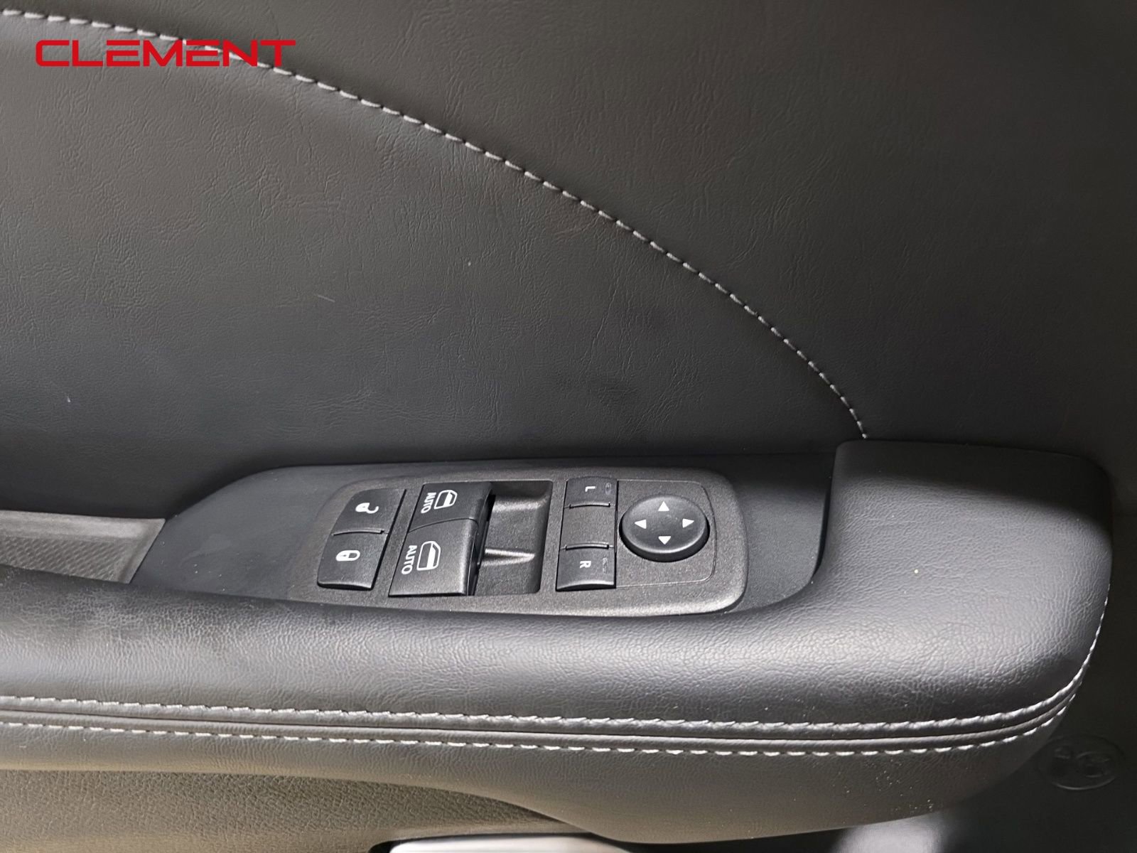 Used 2023 Dodge Challenger R/T w/ Plus Package image 26