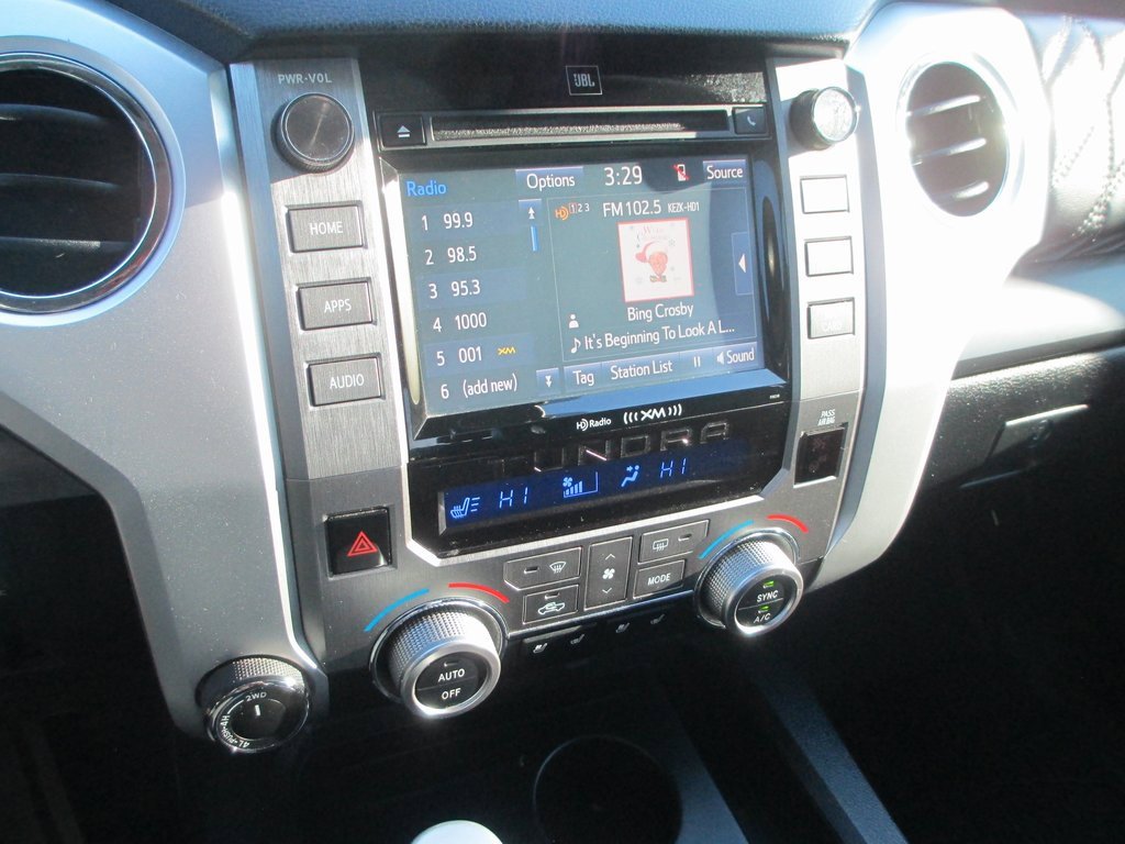 Used 2018 Toyota Tundra Platinum image 27