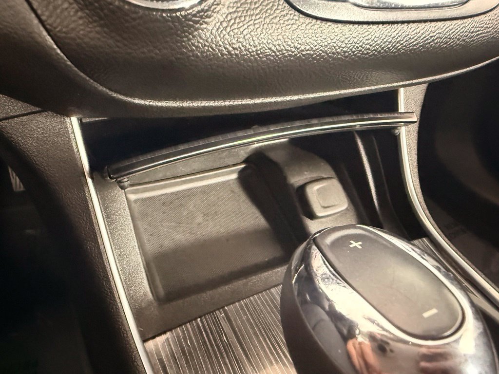 Used 2018 Chevrolet Impala LT FWD image 42
