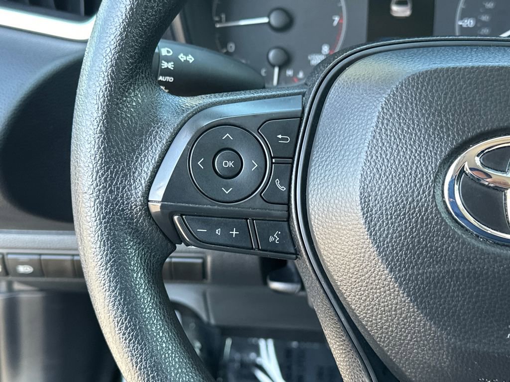 Used 2024 Toyota Corolla LE image 18
