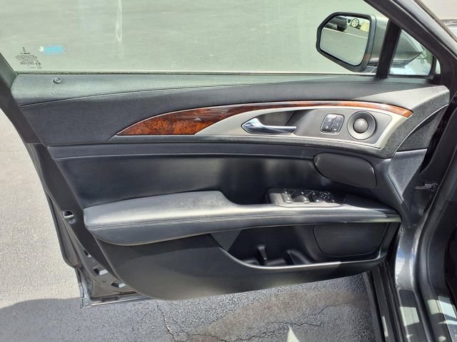 Used 2017 Lincoln MKZ Reserve w/ Technology Package AWD/4WD image 18