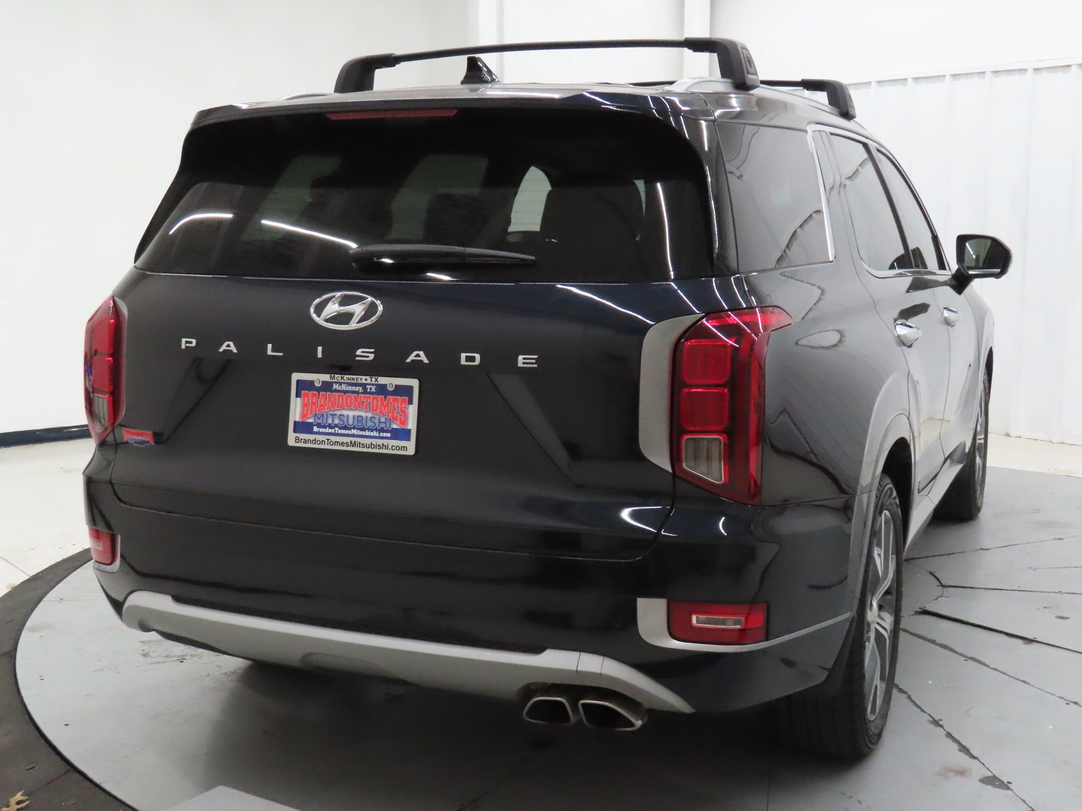 Used 2021 Hyundai Palisade Limited w/ Cargo Package image 3