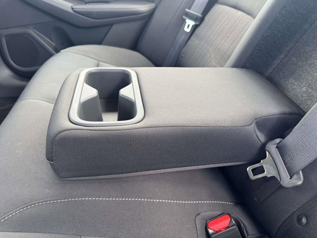 Used 2024 Nissan Altima 2.5 SV FWD image 15