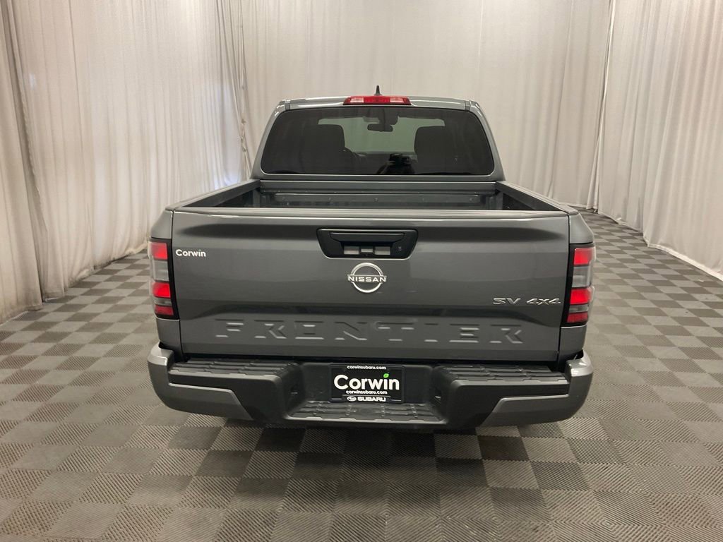Used 2024 Nissan Frontier SV AWD/4WD image 5