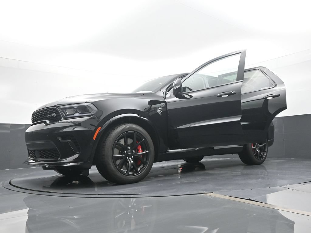 Used 2026 Dodge Durango SRT Hellcat w/ Premium Group AWD/4WD image 31