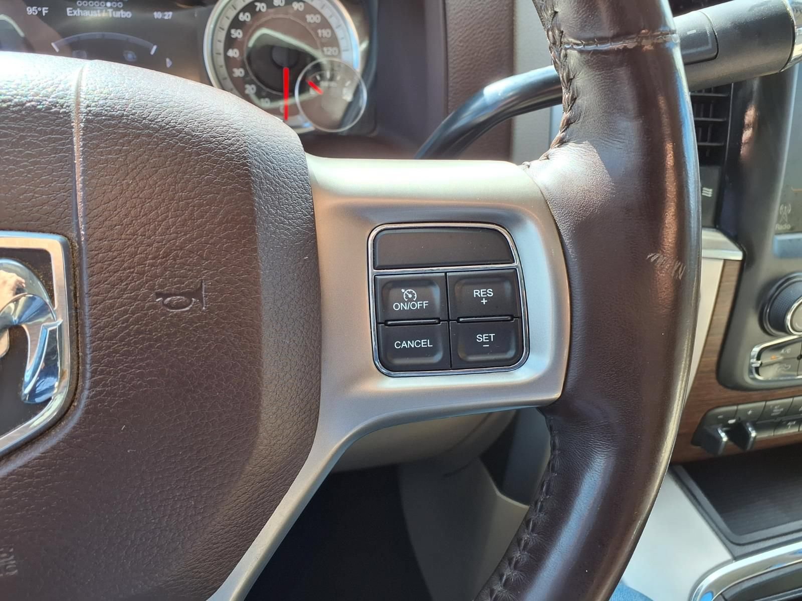 Used 2017 RAM 2500 Laramie AWD/4WD image 23