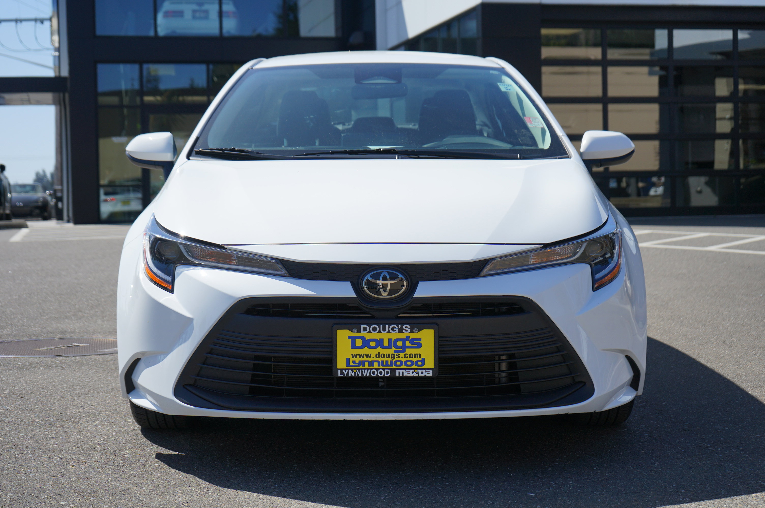 Used 2025 Toyota Corolla LE FWD image 10