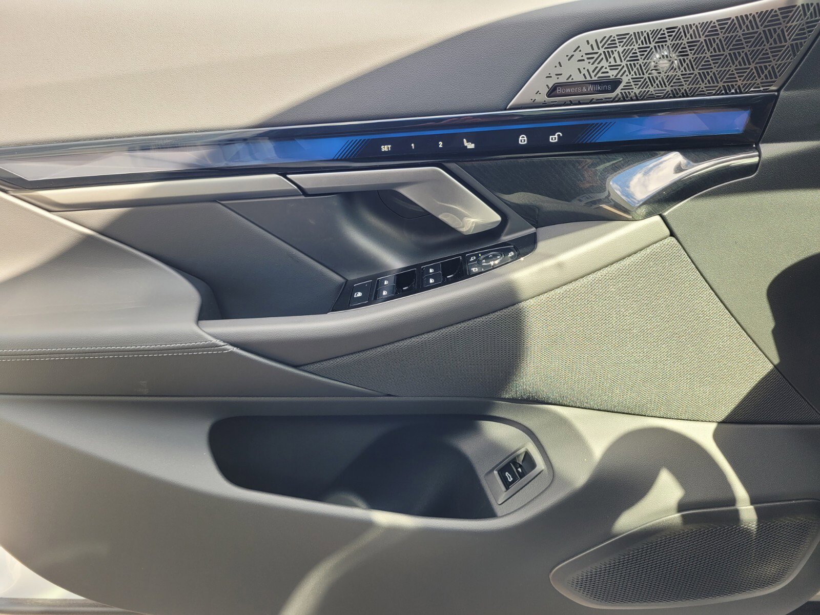 New 2025 BMW i5 M60 w/ Premium Package image 20