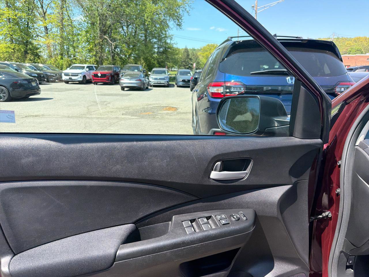 Used 2015 Honda CR-V LX image 16