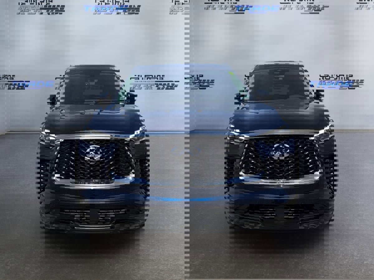 Used 2023 INFINITI QX60 Luxe image 2