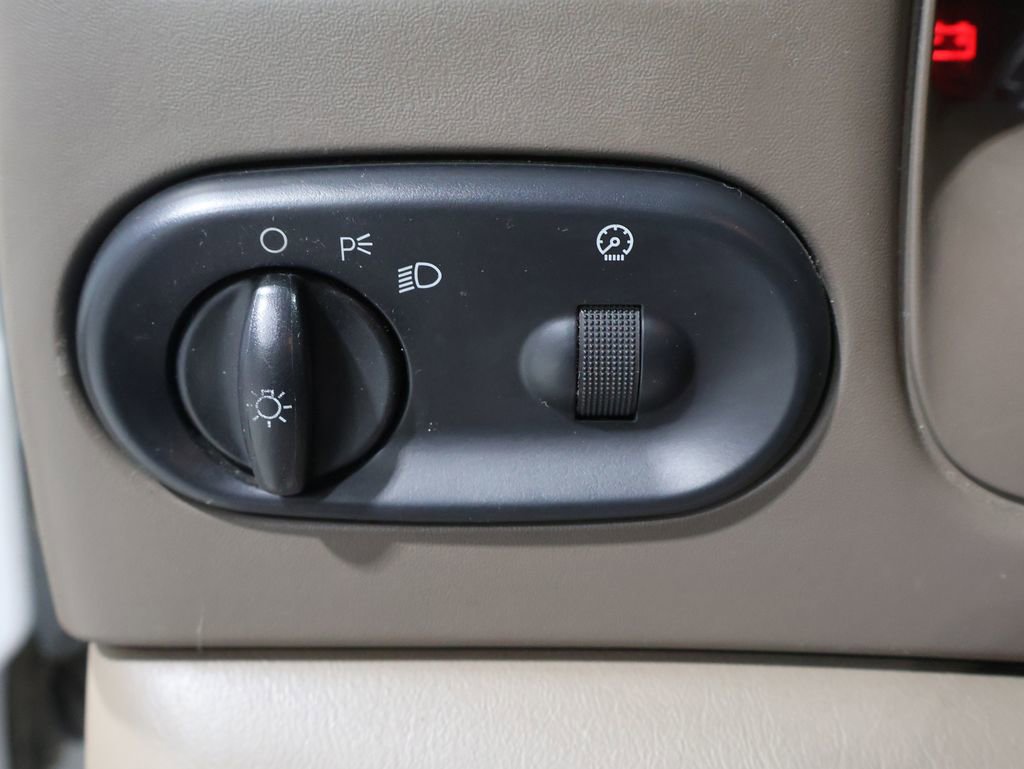 Used 2000 Ford Excursion XLT image 29