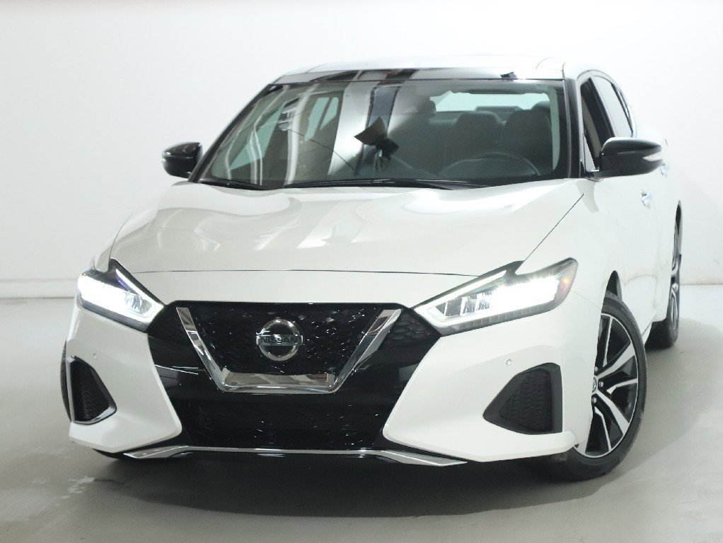 Used 2019 Nissan Maxima SL image 3