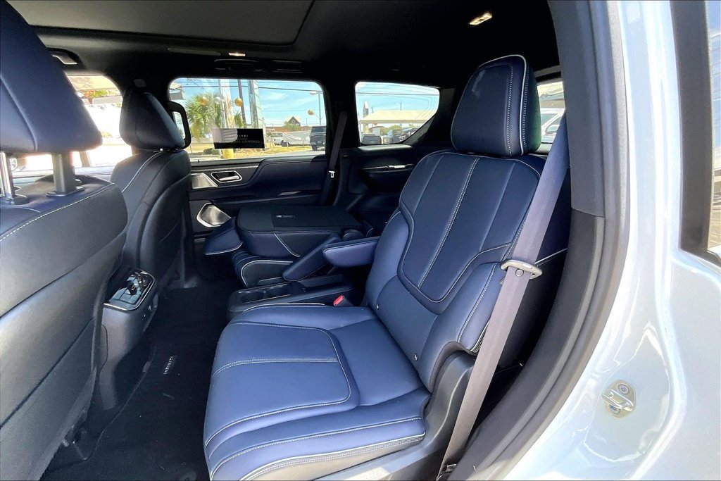 Used 2026 INFINITI QX80 4WD image 35