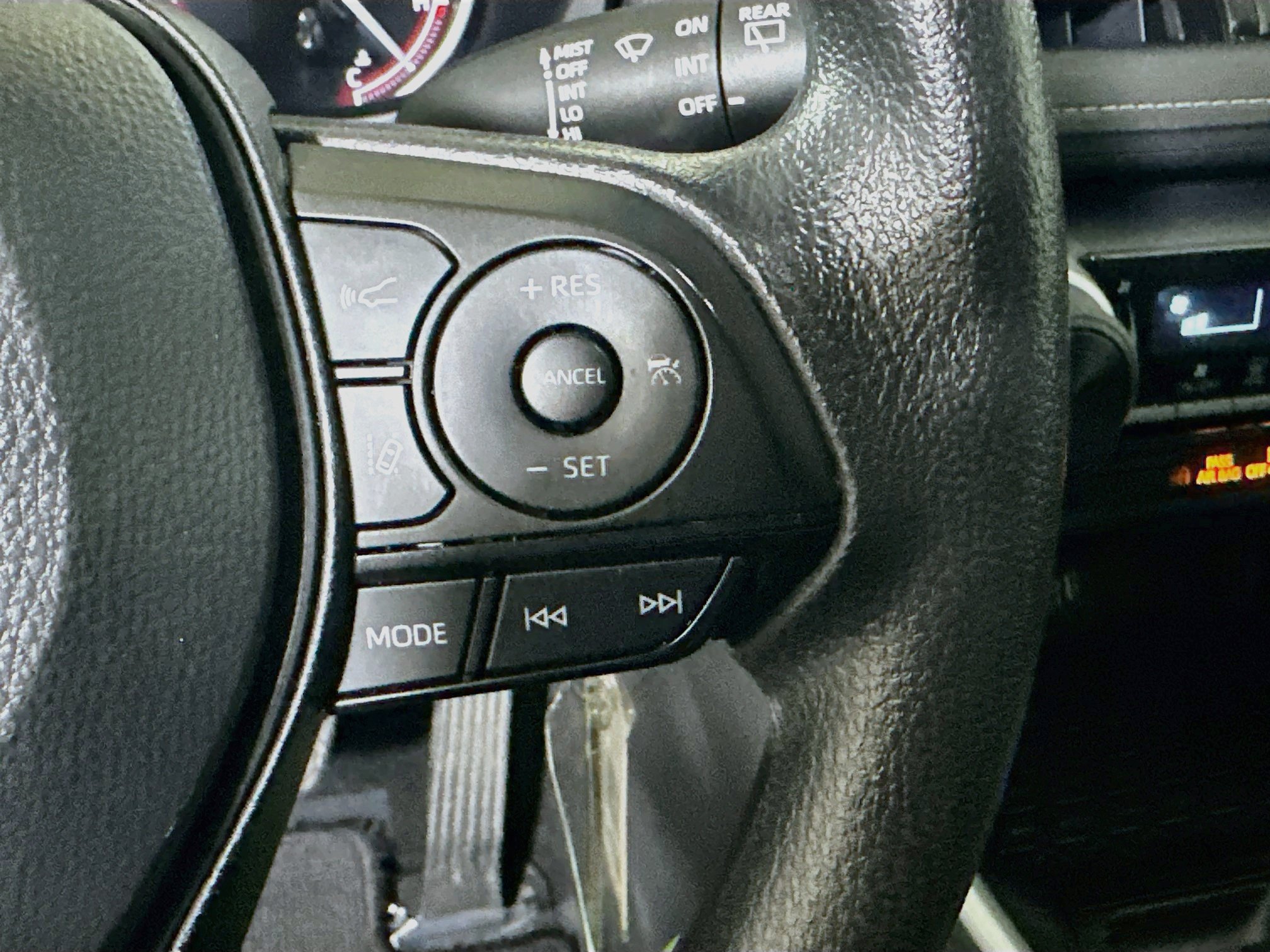 Certified 2025 Toyota RAV4 LE FWD image 17