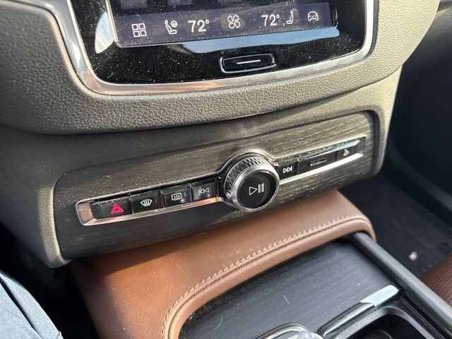 Used 2024 Volvo XC90 T8 Ultimate w/ Protection Package Premier AWD/4WD image 8