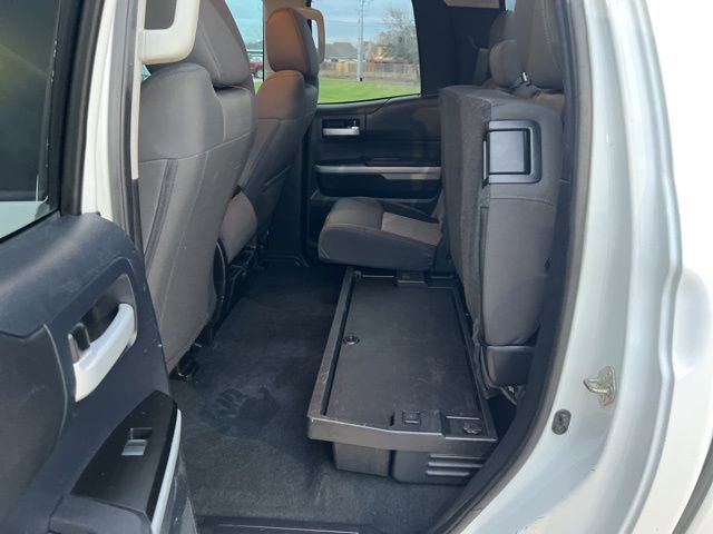 Used 2016 Toyota Tundra SR5 image 17