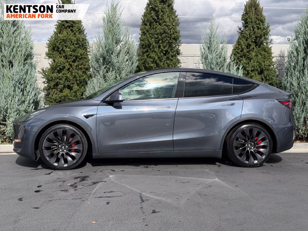 Used 2023 Tesla Model Y Performance AWD/4WD image 4