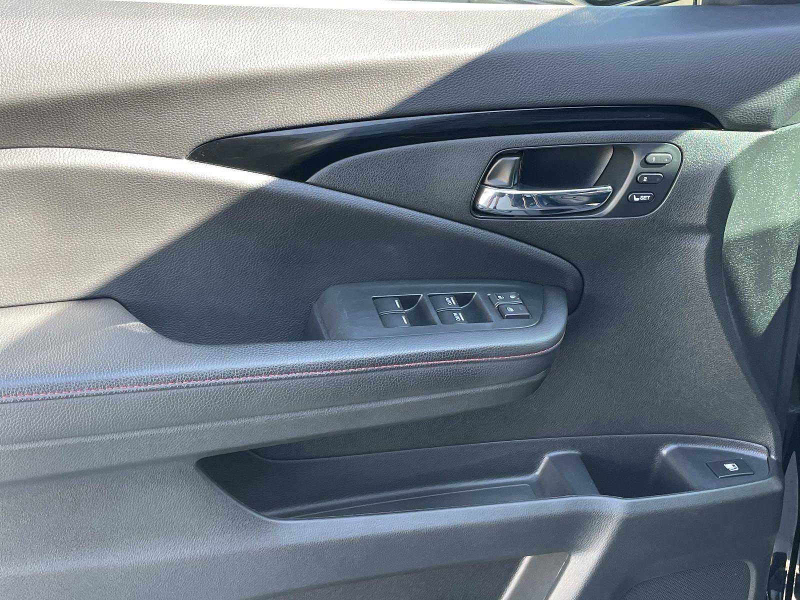 Certified 2023 Honda Ridgeline Black Edition image 15