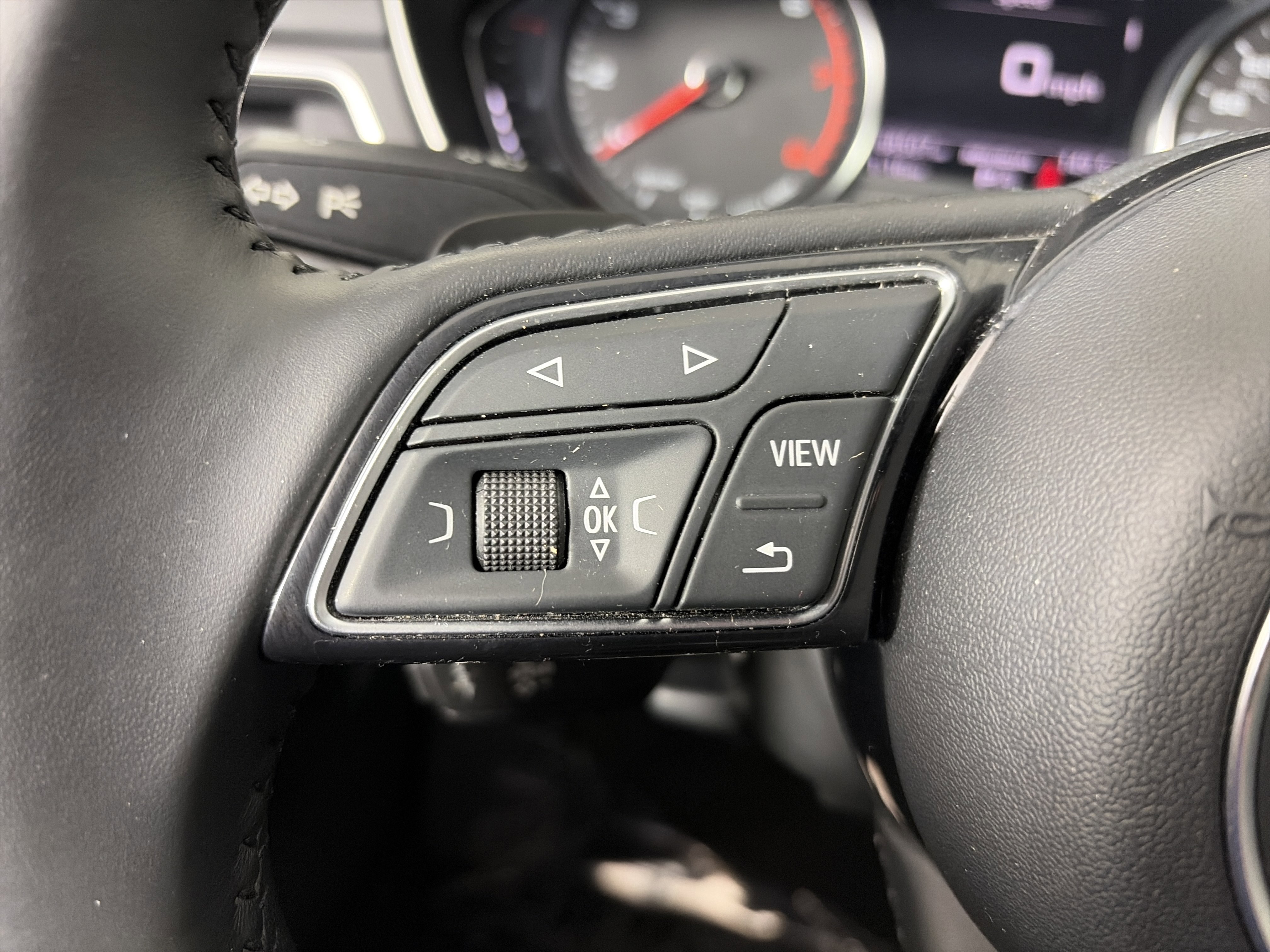 Used 2019 Audi A4 2.0T Premium w/ Convenience Package AWD/4WD image 31